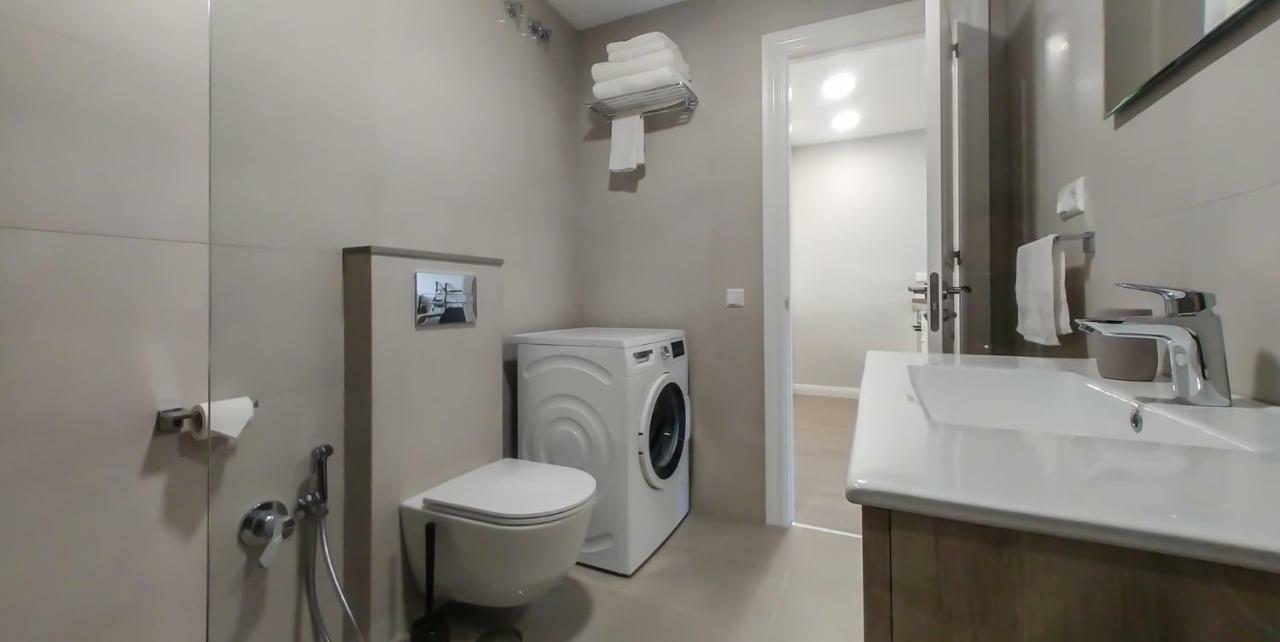 Beachfront Apartment In Fuengirola New Zewnętrze zdjęcie